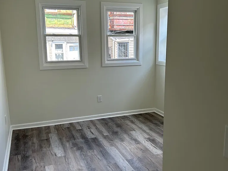 3021 Redner St — Photo 15