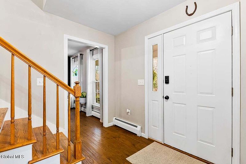 4th image of 16 Speakman Street