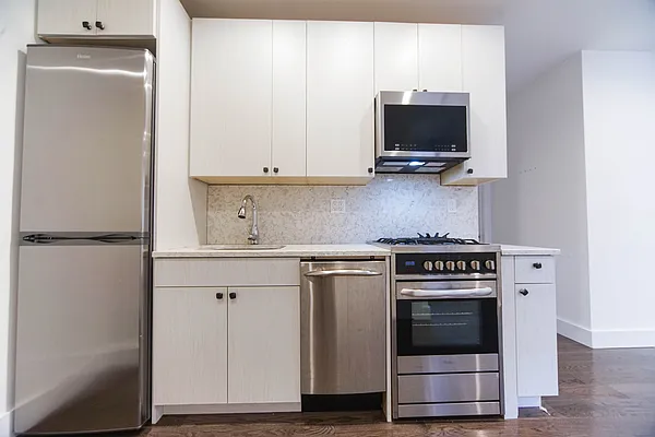 Rented by Platinum Properties | media 6