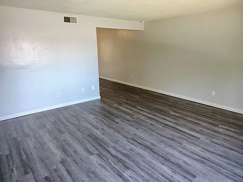 5101 Hunter Ave #7 Photo 1