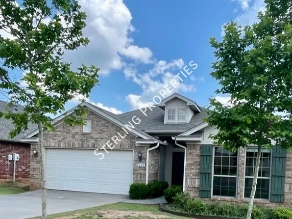 3315 Eaglerock Ln, Norman, OK 73069