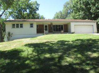 3926 NE Indianola Dr, Kansas City, MO 64116