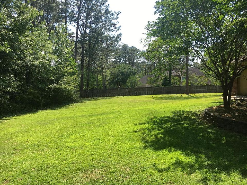 2nd image of 1067 Lake Estates Dr