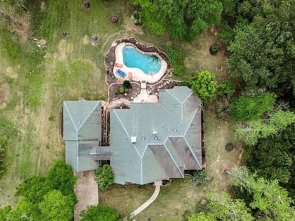 4th image of 27419 Farmcreek Dr