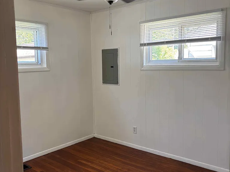 1822 N Irvington Ave — Photo 19