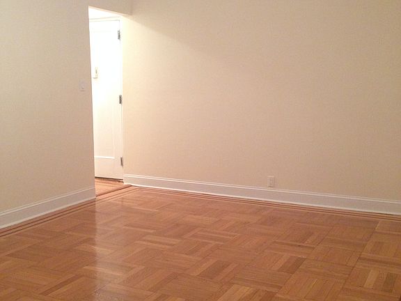 4th image of 8405 108th St APT C6