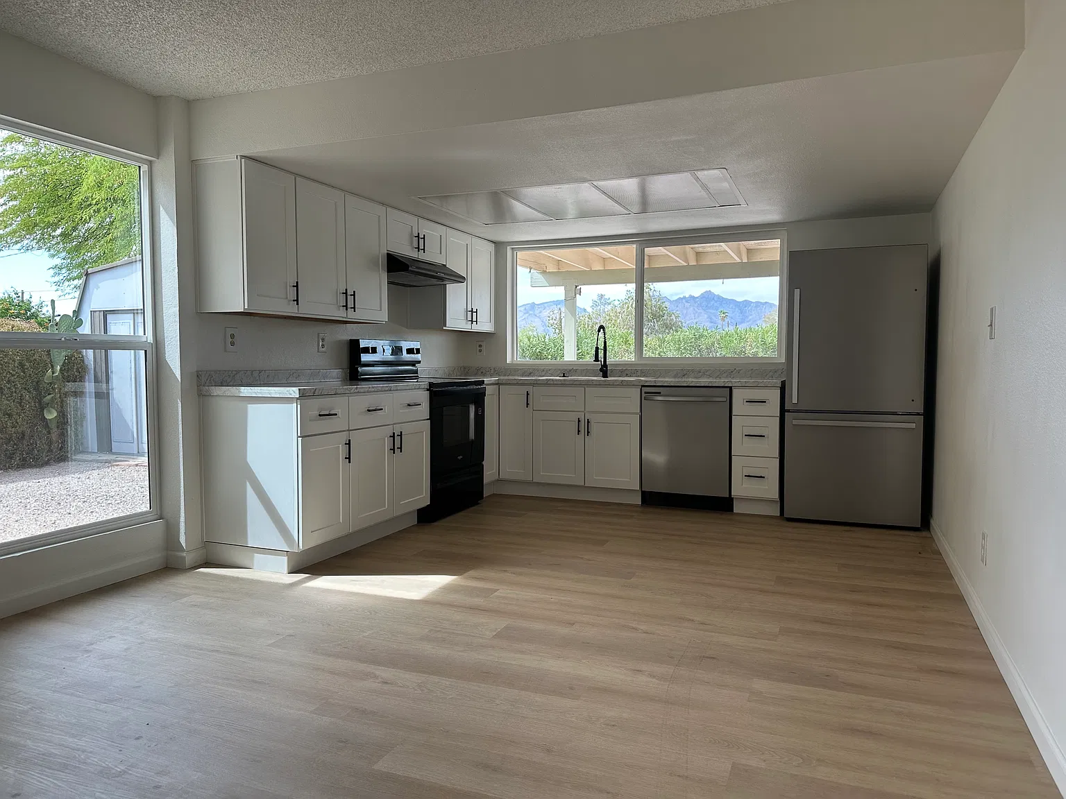 4 bed, 1523 sqft, $1,950 — Photo 3