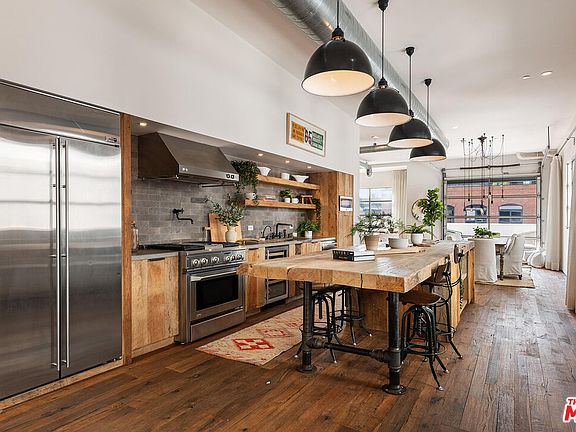 5th image of 212 Marine St Unit 307