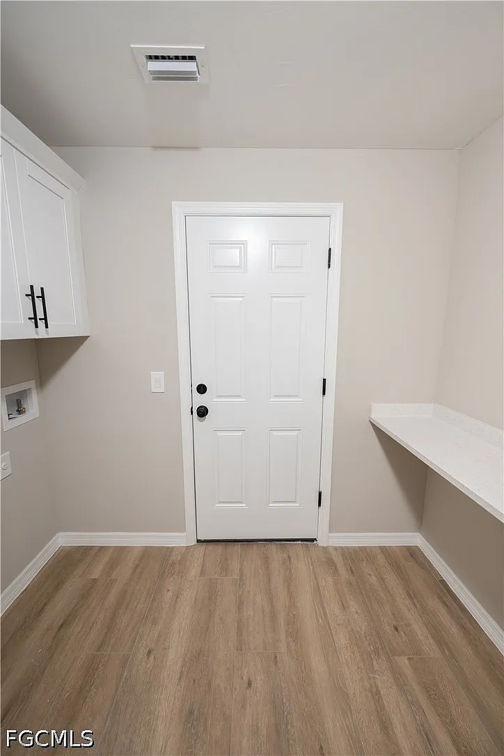 4 bed, 4.0 bath, 1667 sqft, $3,500 — Photo 4
