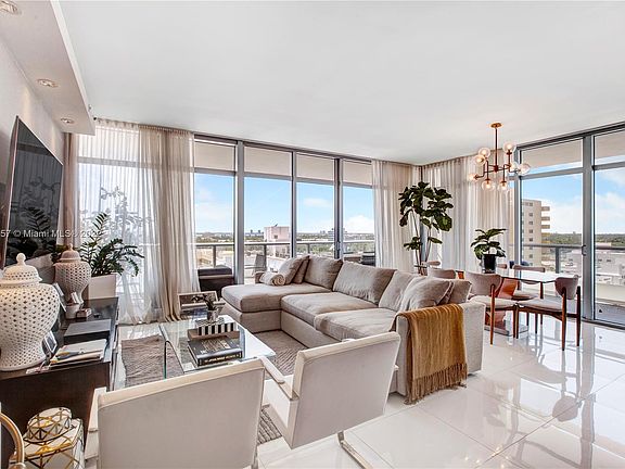4th image of 3737 Collins Ave #S-1004