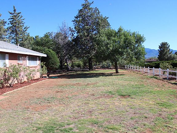 3rd image of 1415 Hummingbird Ln