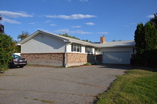 1st image of 2121 Westcliff Dr