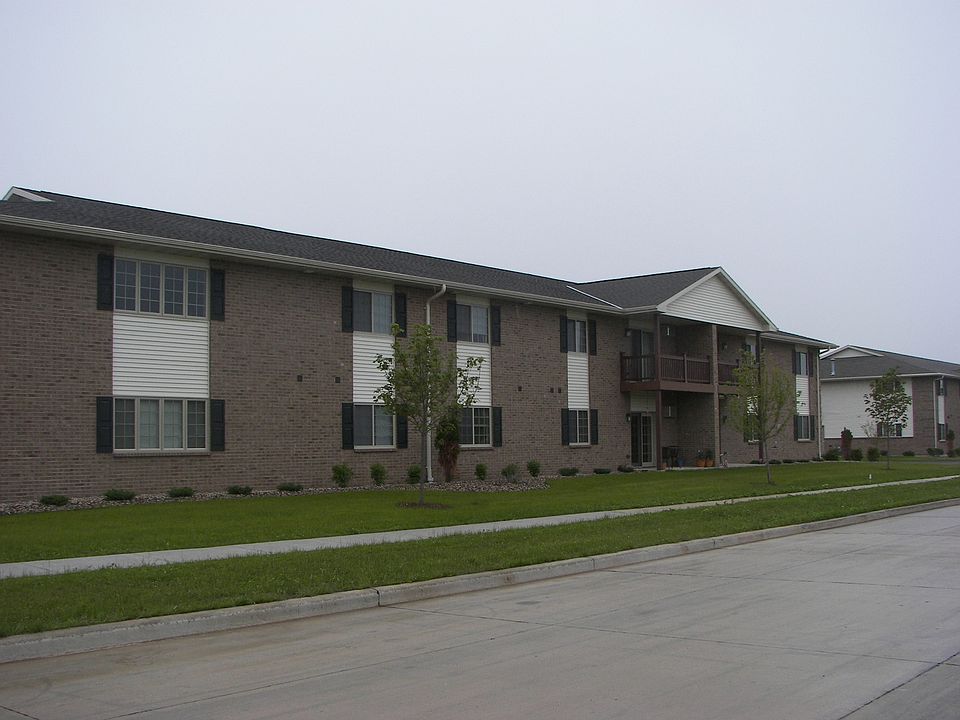 2nd image of 1911 Wild Oak Dr APT 6