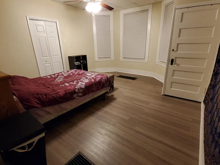145 Lakewood Ave #1 — Photo 10
