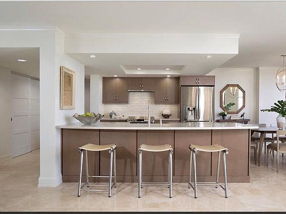 2nd image of 6585 Nicholas Blvd APT 1105