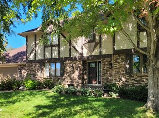 3040 13th Ter NW, New Brighton, MN 55112