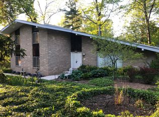 5926 Whitman Rd, Columbus, OH 43213