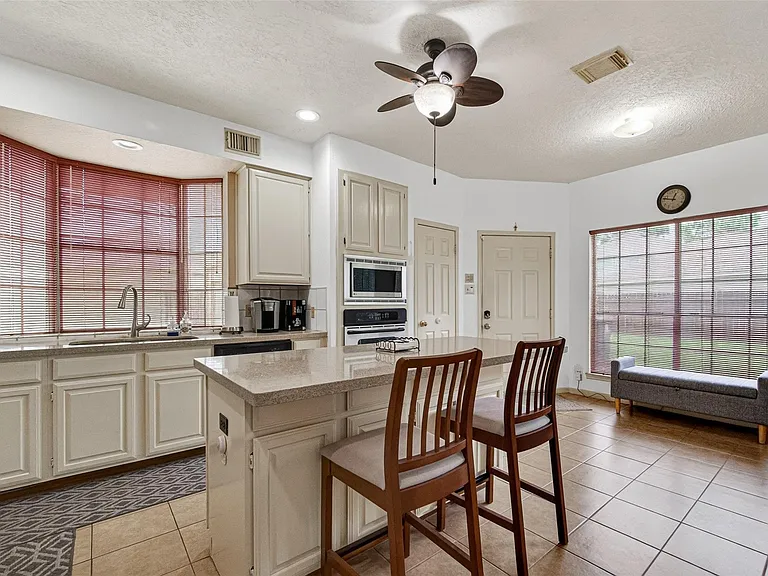 811 Colony Glen Ct — Photo 12