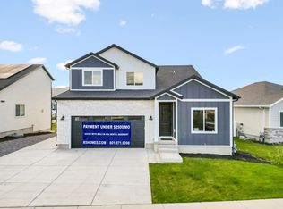 5410 N Lindbergh Ln, Eagle Mountain, UT 84005