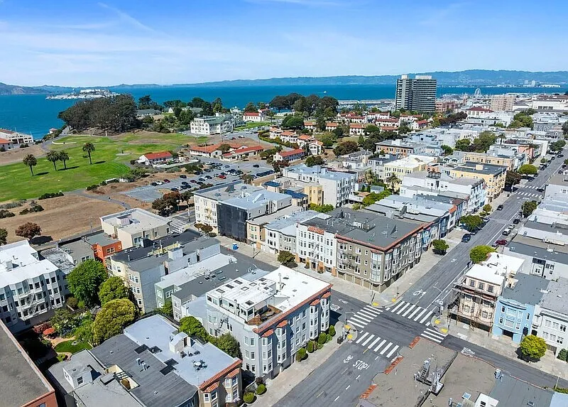 1 bed, 1.0 bath, 767 sqft, $5,000 — Photo 2