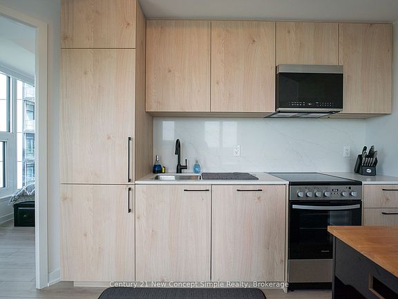 3rd image of 7439 Kingston Rd #719