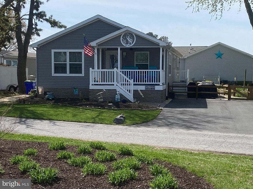 1st image of 26637 Landing Rd #19