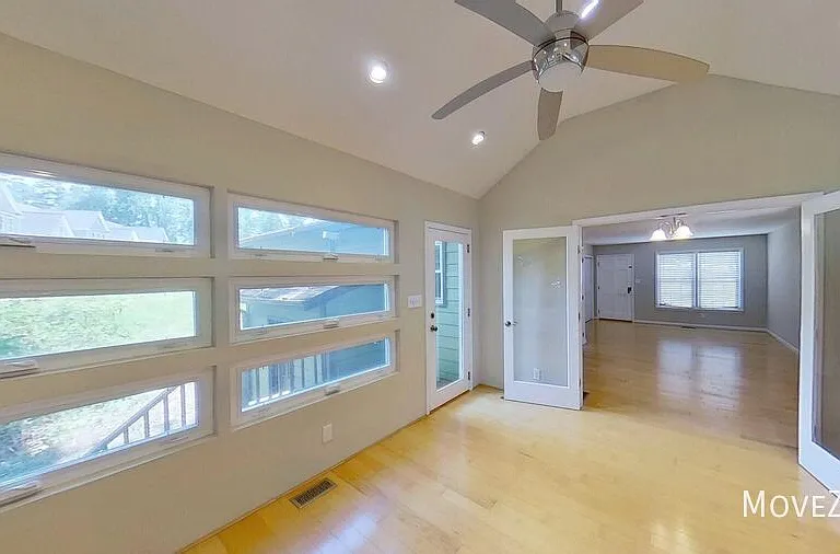1100 Harper Rd — Photo 16
