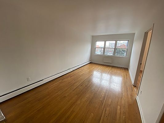 5th image of 20-56 27th St #1