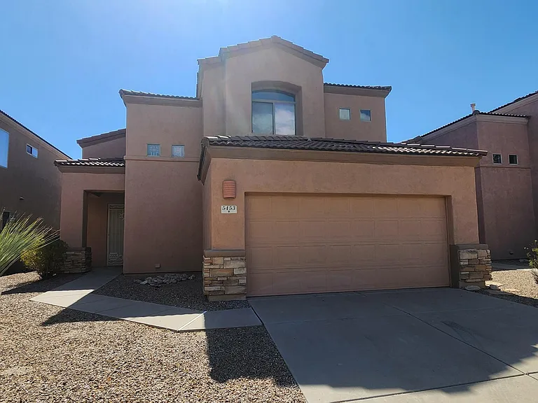5453 N Little River Ln — Photo 1