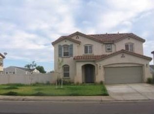 107 Manzanita Ln, Tehachapi, CA 93561