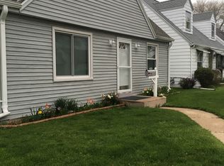 2804 E Armour Ave, Saint Francis, WI 53235