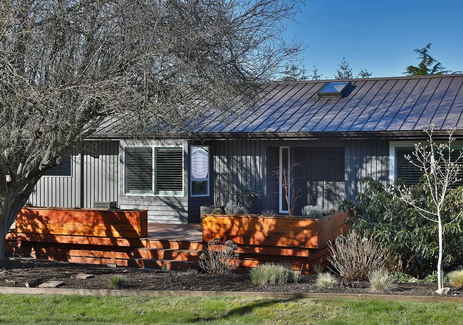 One Of A Kind Freeland Home with Two Seperate Living Areas!! — Photo 1