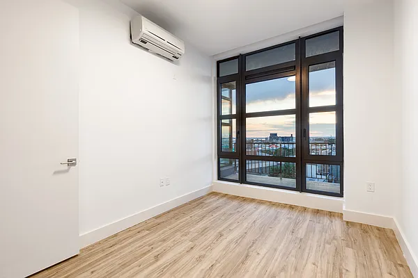 Rented by Nooklyn NYC LLC | media 7