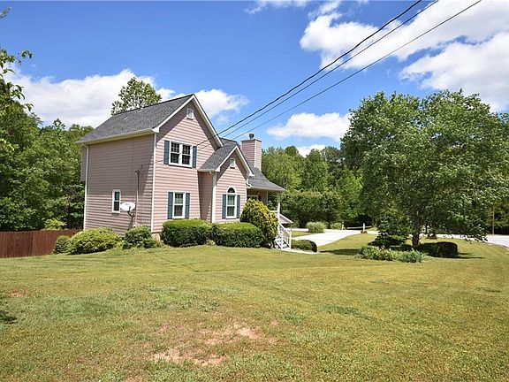 2nd image of 535 Austin Dr