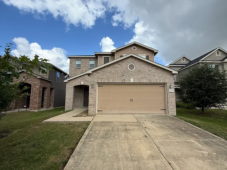 2095 Shire Mdws — Photo 1