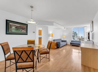 35 Finch Ave E #2302, Toronto, ON M2N 6Z8