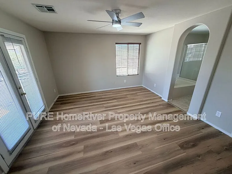 9852 Twilight Walk Ave — Photo 18