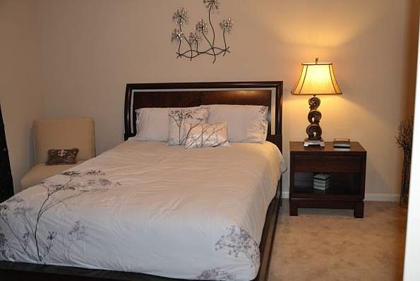 2nd image of 300 25th St NE APT 6212