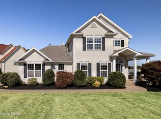 701 Falcon Ridge Ln, La Grange, KY 40031