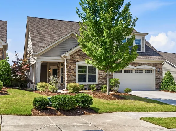 1649 Vineyard Mist Dr, Cary, NC 27519