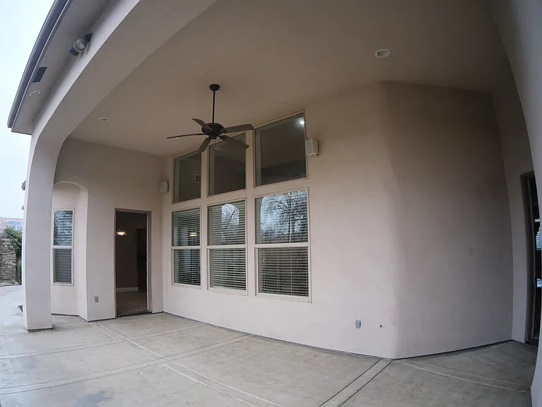 1313 Jordan Ave — Photo 6