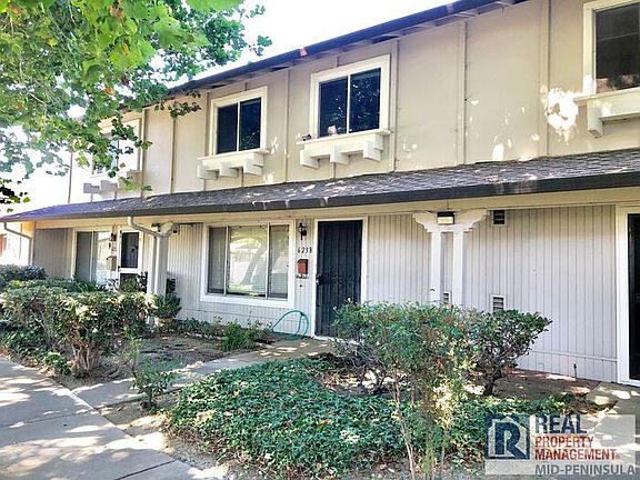 4th image of 6238 Cedar Blvd