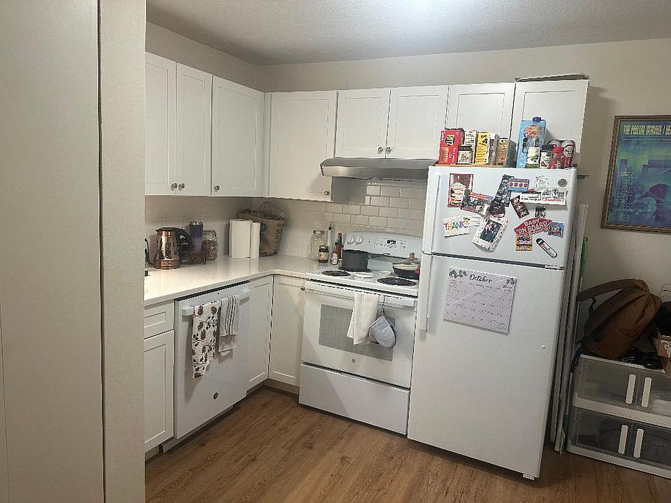1st image of 115 Clifton St APT 1