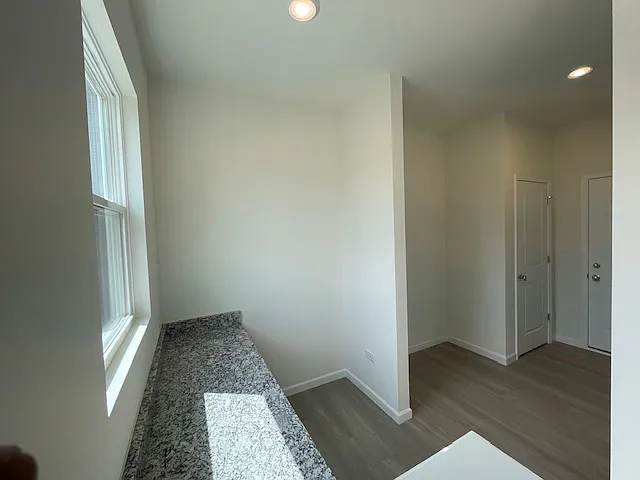 21851 Ashley St — Photo 12