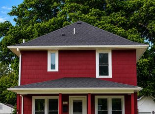 401 Berrien St, Buchanan, MI 49107