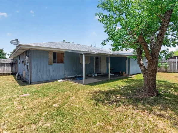 7417 Milky Way Dr, Corpus Christi, TX 78412