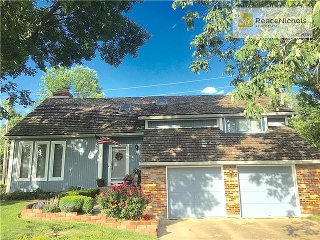 1st image of 3801 NE Beechwood Dr