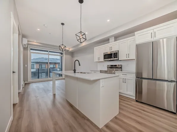 55 Lucas Blvd NW #1311, Calgary, AB T3P 1H8