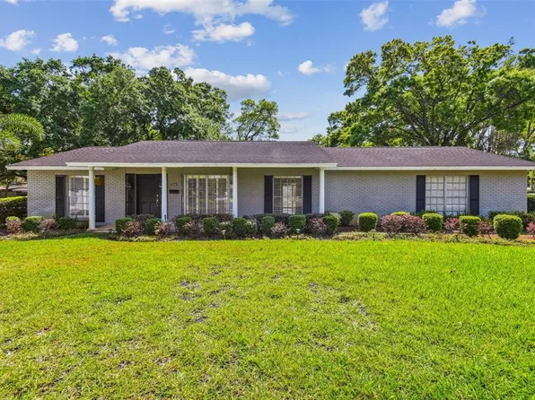 2108 W Erna Dr, Tampa, FL 33603