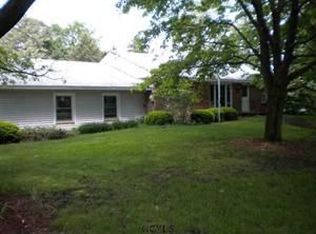 11 Astoria Ave, South Glens Falls, NY 12803